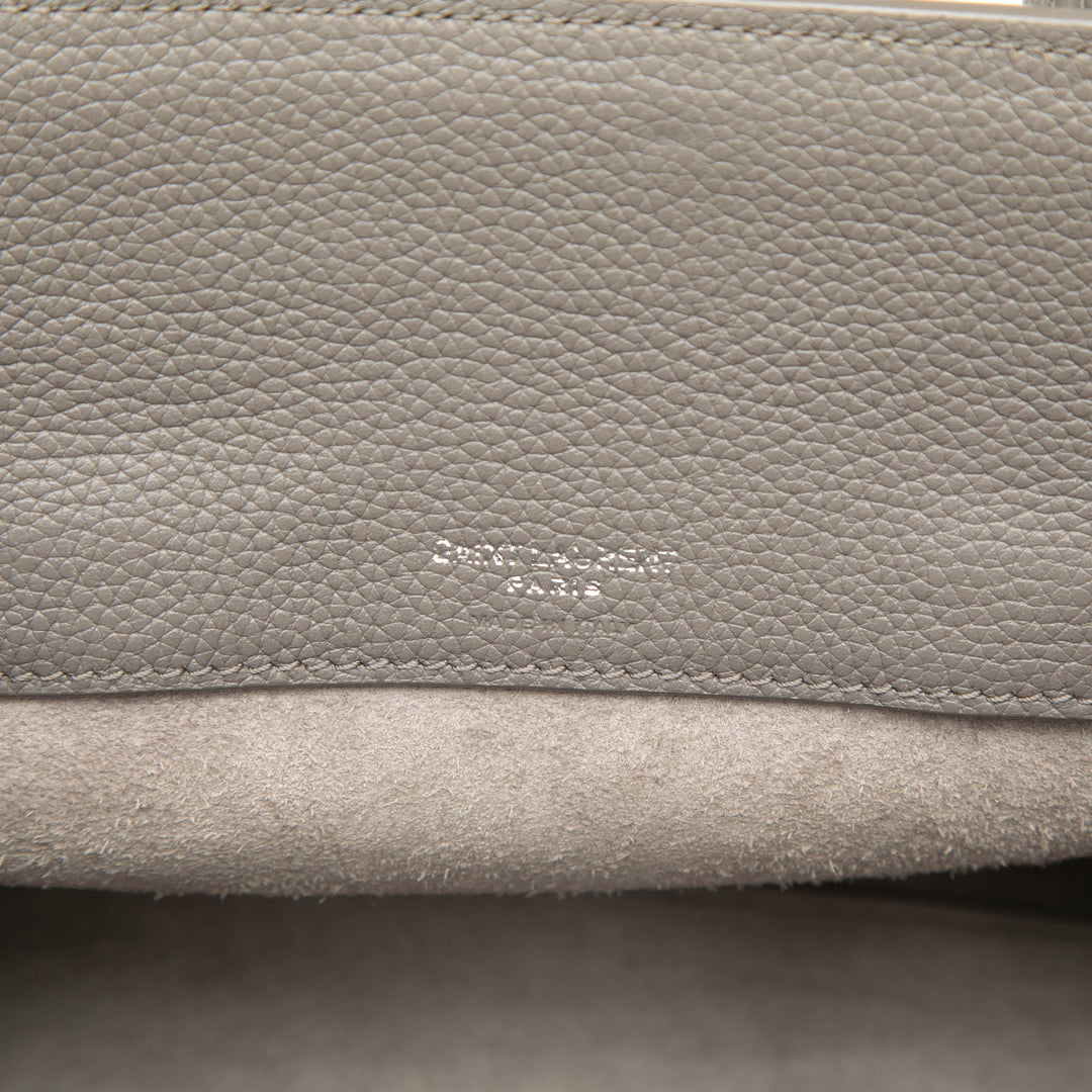 Saint Laurent Baby Cuir de veau grainé Sac de Jour Sac