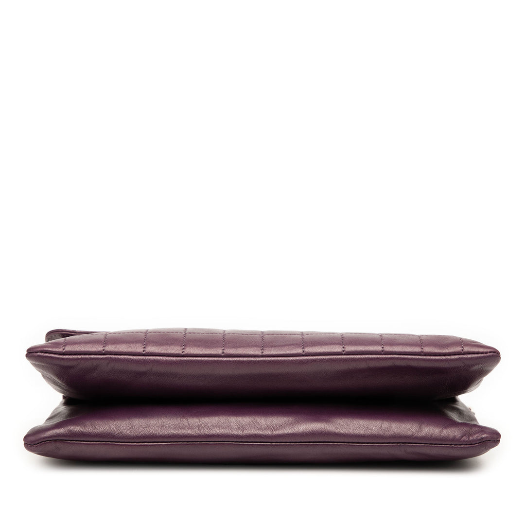 Chanel Reissue 2.55 Chocolate Bar Cuir d’agneau Accordion à rabat