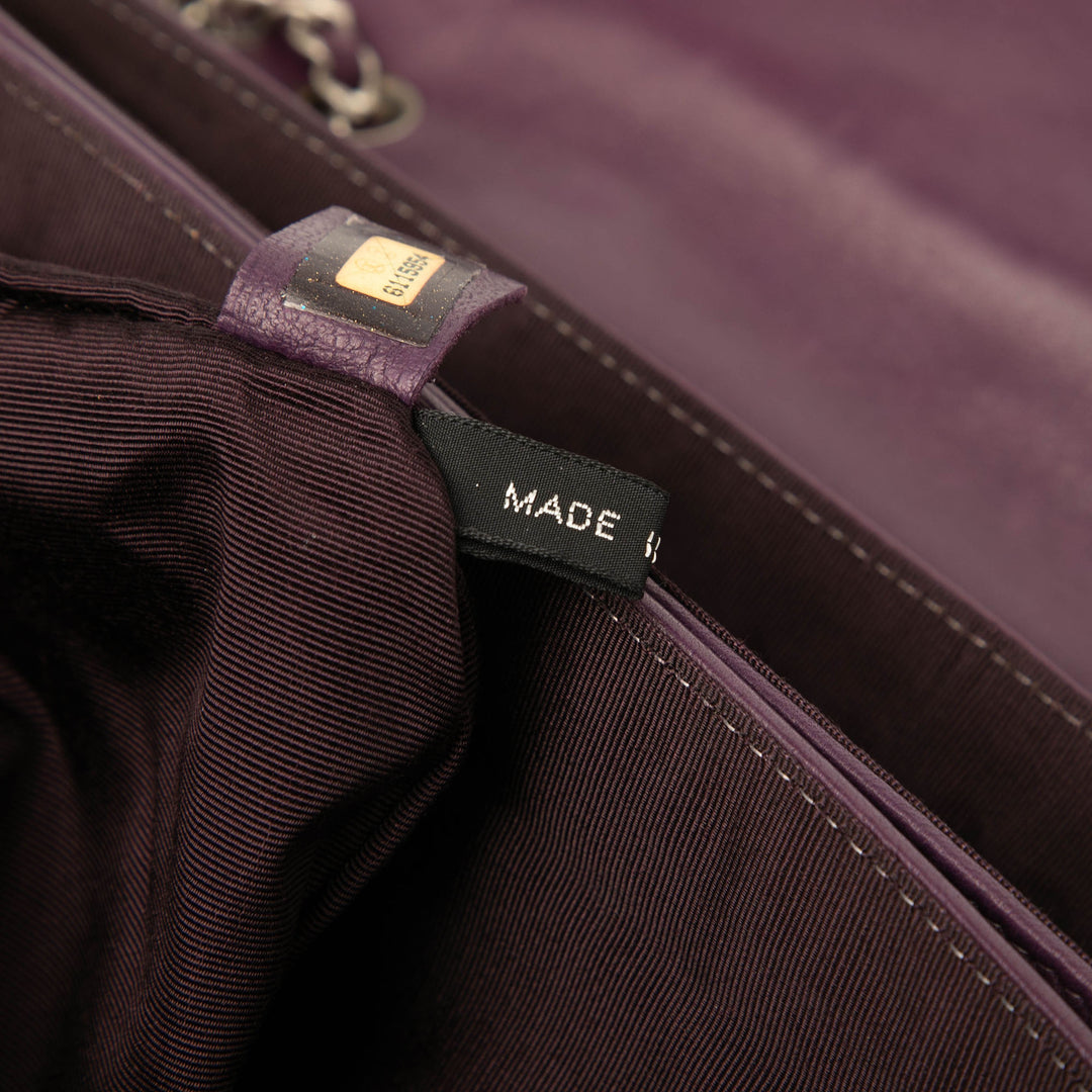 Chanel Reissue 2.55 Chocolate Bar Cuir d’agneau Accordion à rabat