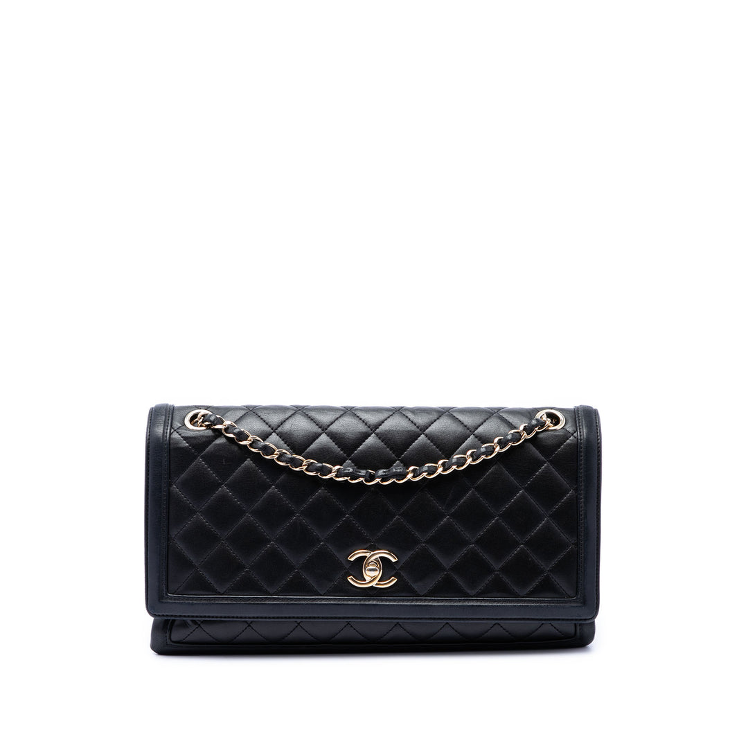 Chanel Matelassé 3 Compartment à rabat Jumbo Cuir d'agneau