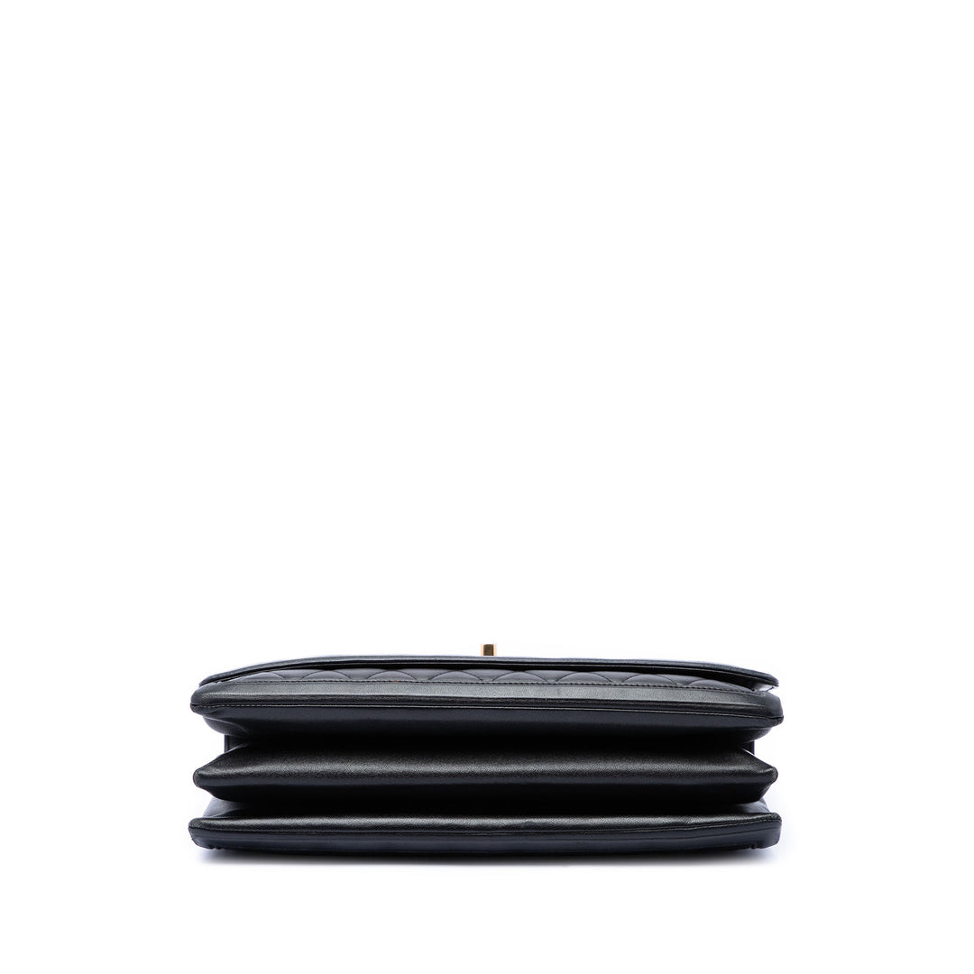 Chanel Matelassé 3 Compartment à rabat Jumbo Cuir d'agneau