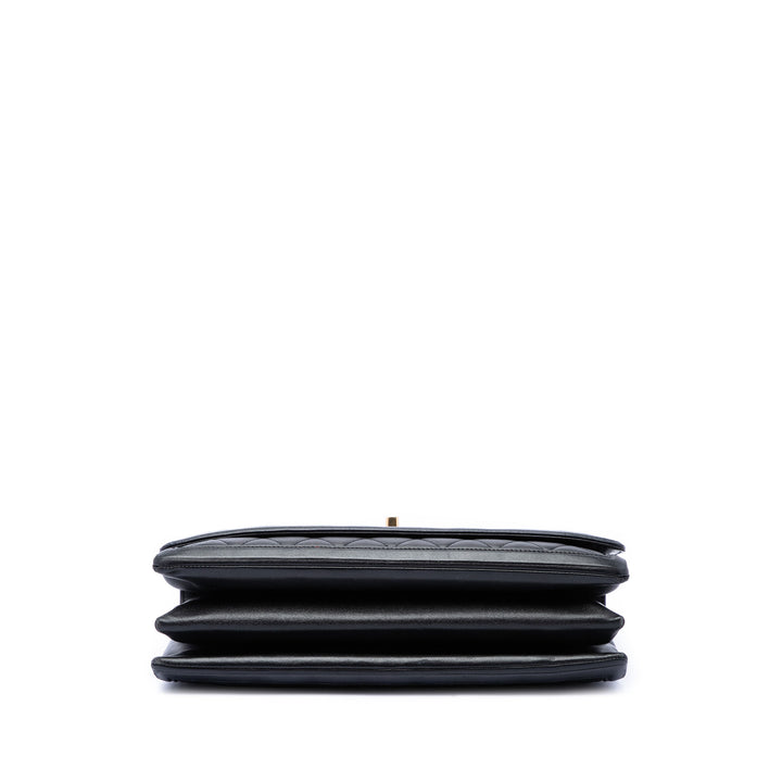 Chanel Matelassé 3 Compartment à rabat Jumbo Cuir d'agneau