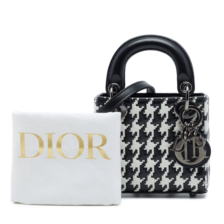 Dior Houndstooth embossé Macro Lady Dior Micro Cuir de veau Noir – vue 7 – GABY PARIS