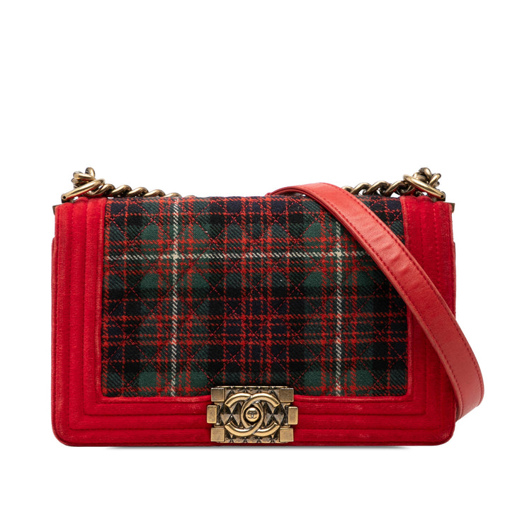 Chanel Matelassé et Boy à rabat Moyen Tweed Rouge – vue principale – GABY PARIS
