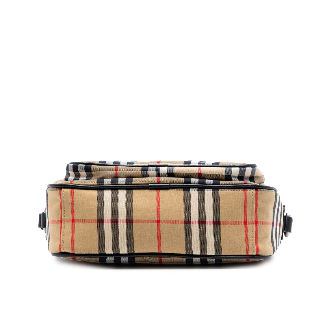 Burberry House Check Toile Paddy Sac porté croisé