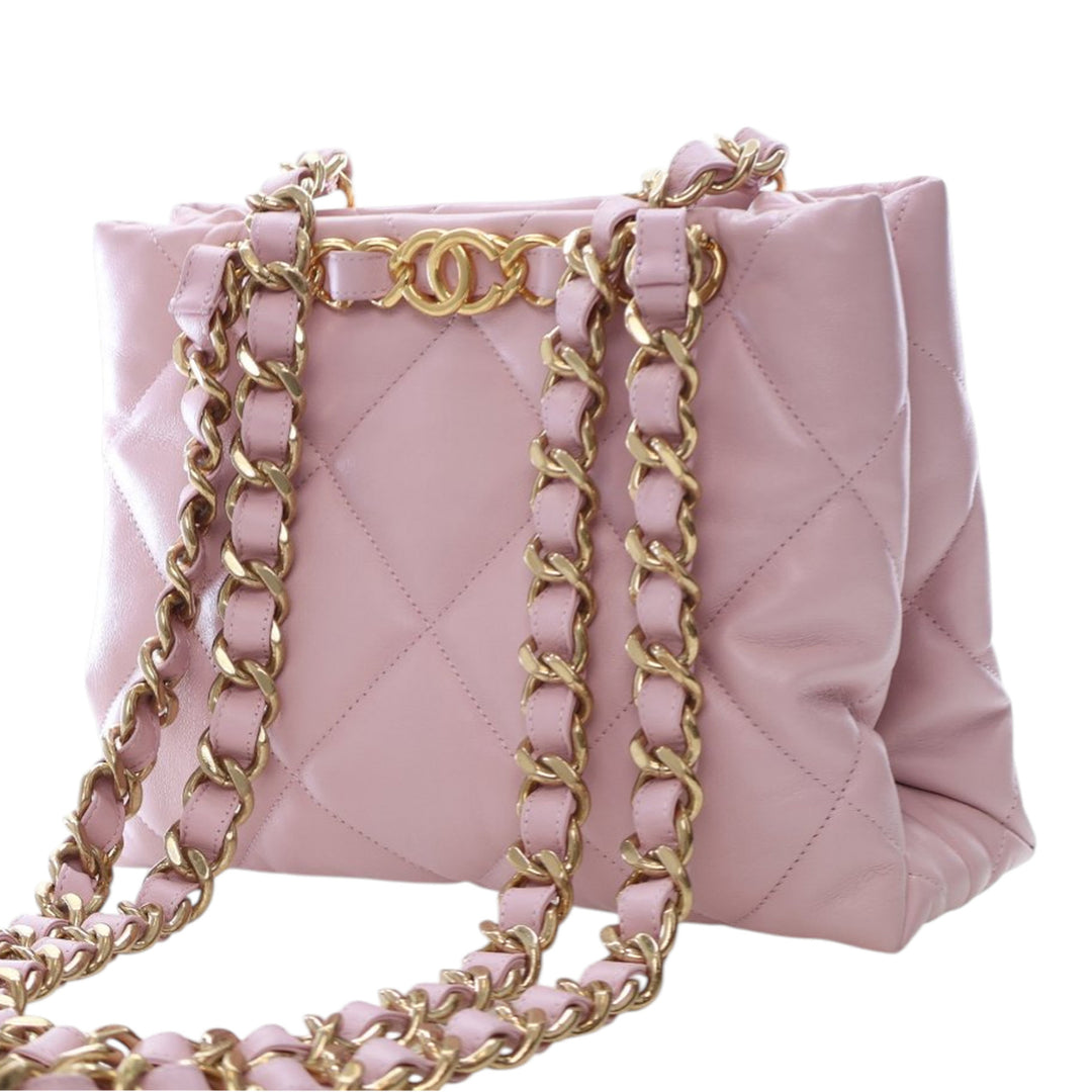 Chanel Medium Matelassé Cuir de veau Funky Town Shopping Cabas