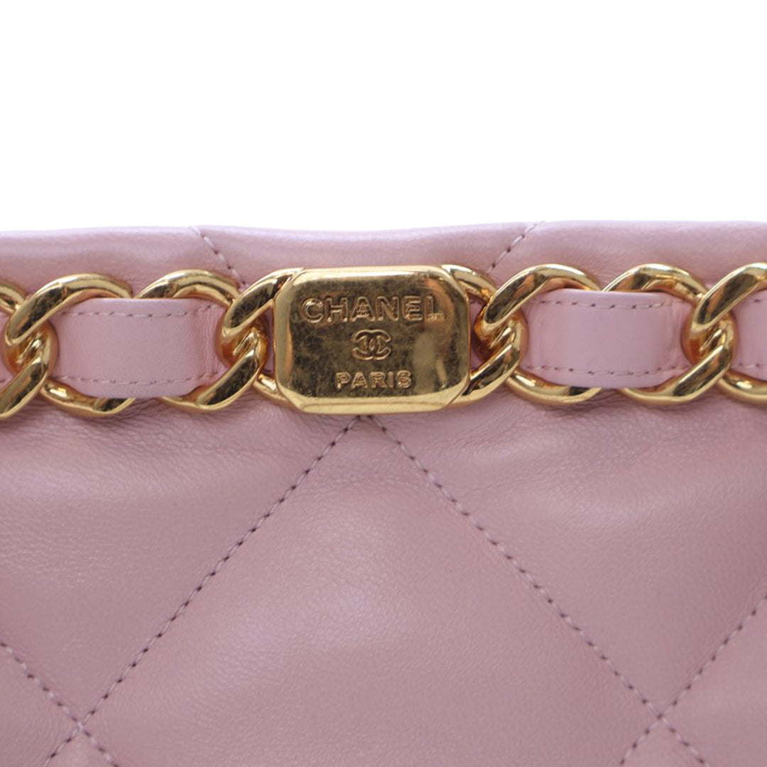 Chanel Medium Matelassé Cuir de veau Funky Town Shopping Cabas