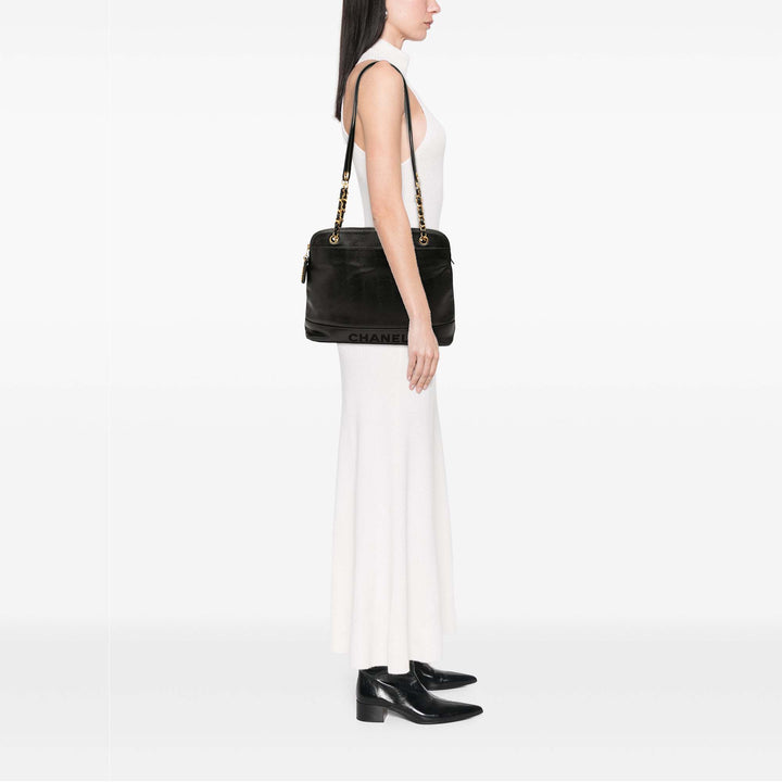 Chanel Caviar Logo Chain Sac bandoulière