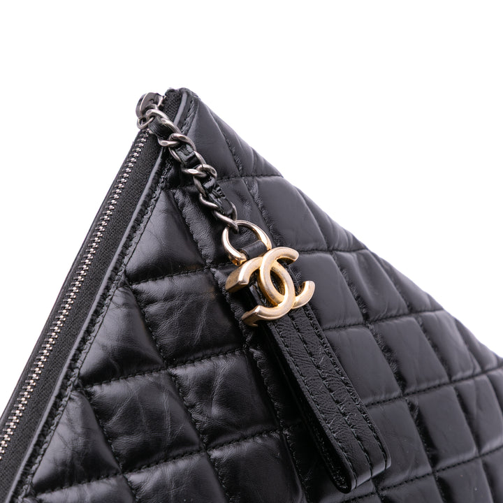Large Aged Calfskin Gabrielle O Case Clutch Black - Gaby Paris