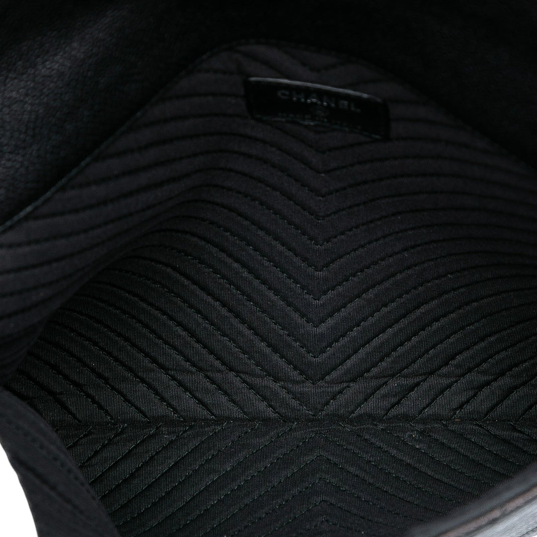 Chanel Medium Chevron Caviar Envelope Pochette Noir – GABY PARIS Authentique