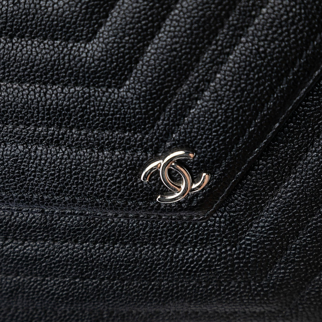 Chanel Medium Chevron Caviar Envelope Pochette Noir – GABY PARIS Authentique
