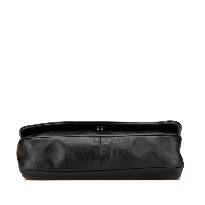 Chanel CC clouté Cuir d’agneau East West à rabat