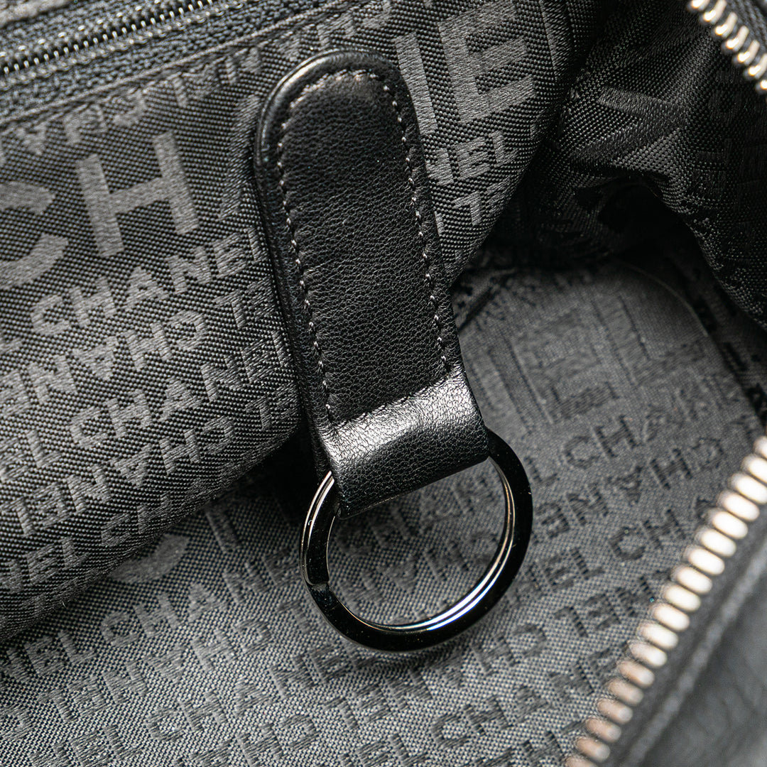 Choco Bar Caviar Shoulder Bag Black - Gaby Paris