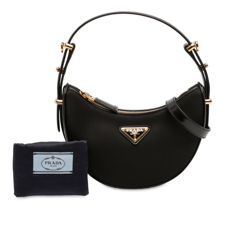 Prada Small Re Nylon et Cuir Arque Sac