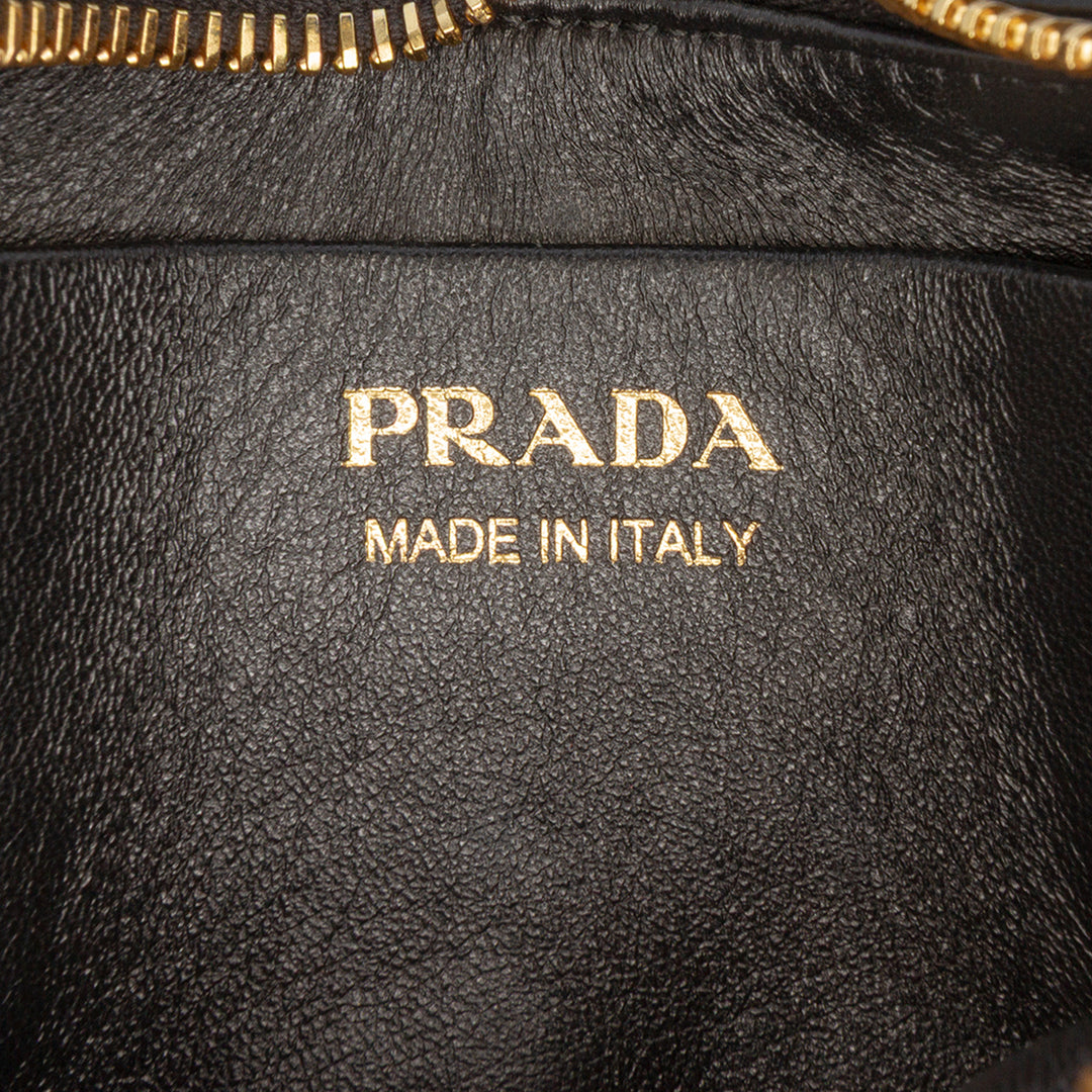 Prada Small Re Nylon et Cuir Arque Sac