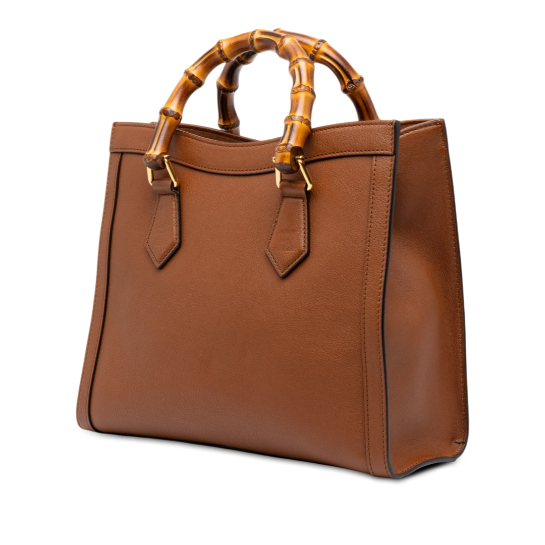 Gucci Bamboo Diana Sac Moyen Cuir de veau Marron – vue 2 – GABY PARIS