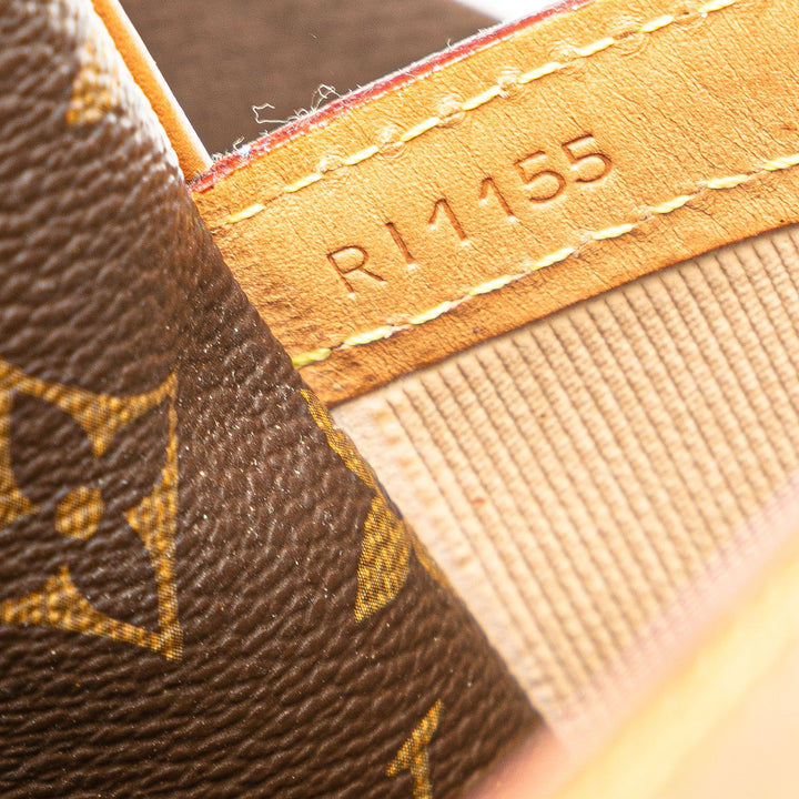 Monogram Reporter PM Brown - Gaby Paris