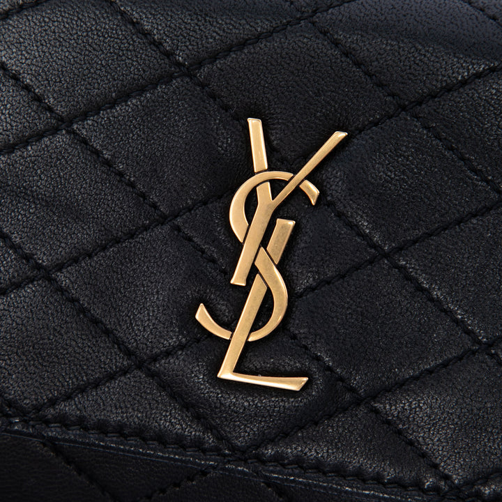 Saint Laurent Matelassé Cuir d’agneau Monogram Gaby Phone Holder Sac porté croisé