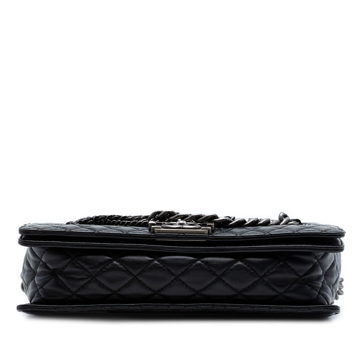 Chanel Medium Paris Dallas Enchained Boy à rabat