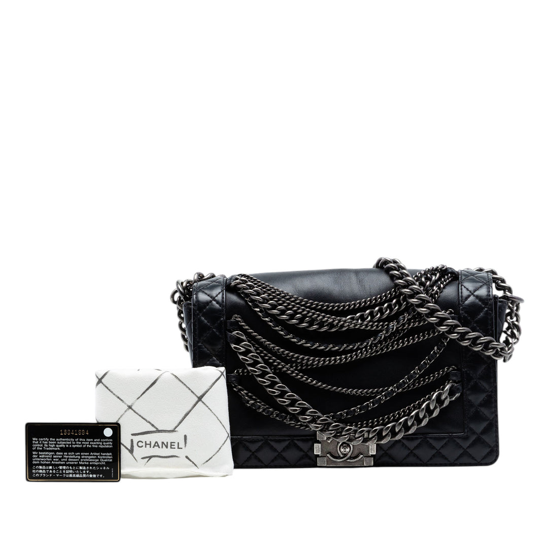 Chanel Medium Paris Dallas Enchained Boy à rabat