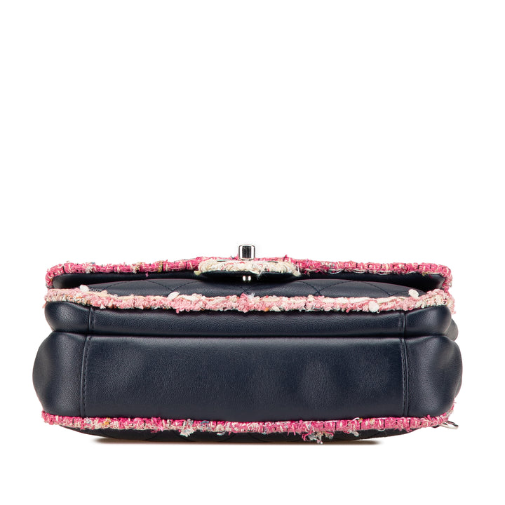 Chanel Matelassé Cuir d’agneau et Tweed Elegant Trim à rabat