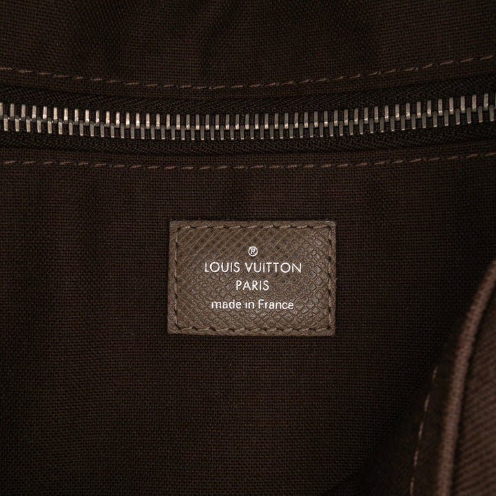 Louis Vuitton Taiga Roman PM Marron