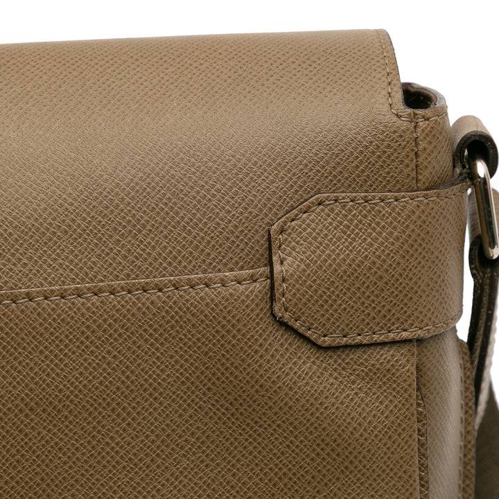 Louis Vuitton Taiga Roman PM Marron