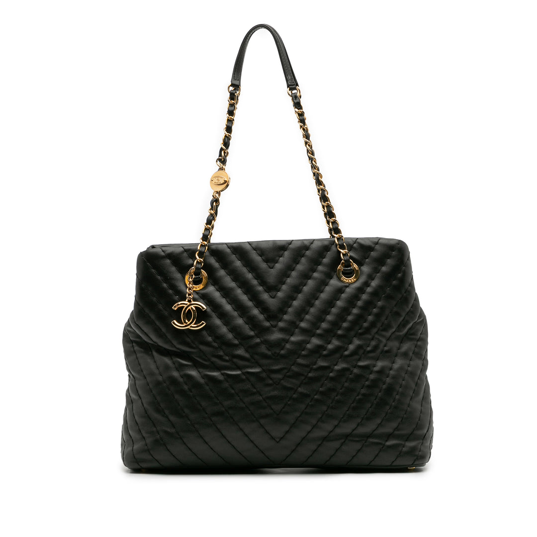 Chanel Large Chevron Cuir de veau Surpique Cabas Noir – GABY PARIS Authentique