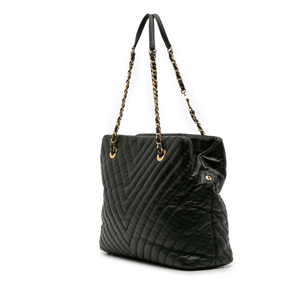 Chanel Large Chevron Cuir de veau Surpique Cabas Noir – GABY PARIS Authentique