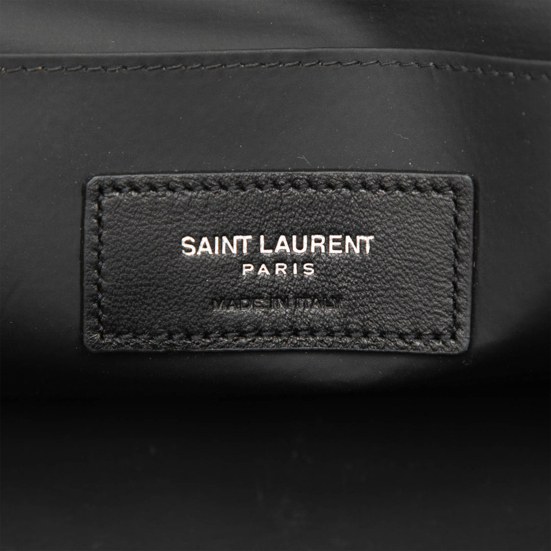 Saint Laurent Matelasse Cuir d’agneau Monogram Loulou Cosmetic Étui
