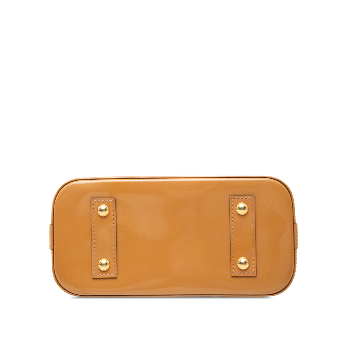 Louis Vuitton Alma BB Cuir verni Monogram Marron – vue 3 – GABY PARIS