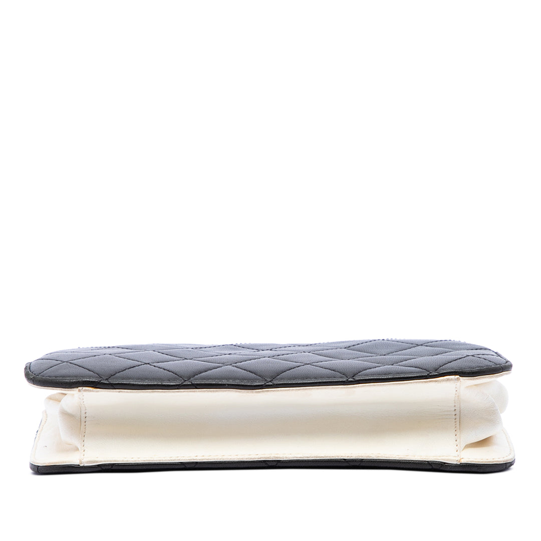 CC Matelassé Pochette avec chaîne Cuir d'agneau Noir