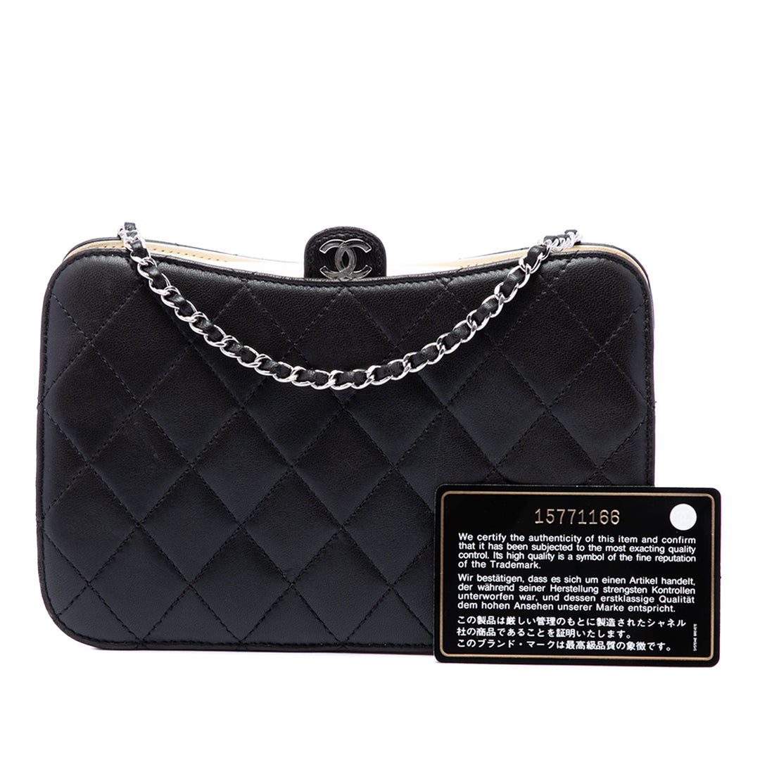 CC Matelassé Pochette avec chaîne Cuir d'agneau Noir