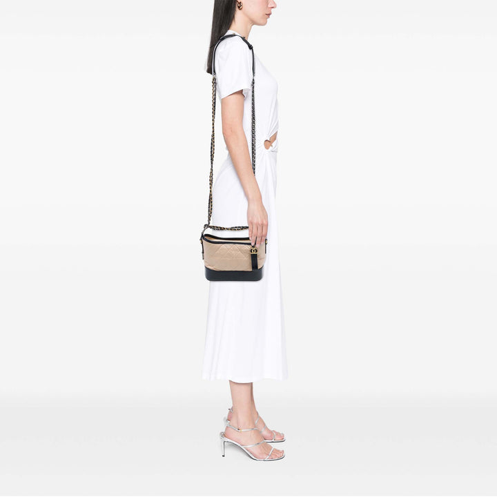 Chanel Small Matelassé vieilli Cuir de veau Gabrielle Hobo