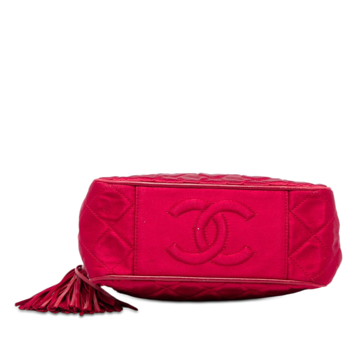 Chanel CC Matelassé Satin Pompon Chain Sac bandoulière