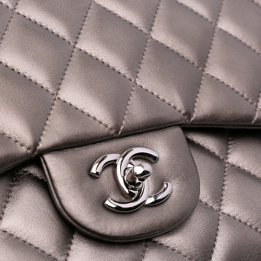 Chanel Jumbo Classic Cuir d’agneau Double rabat