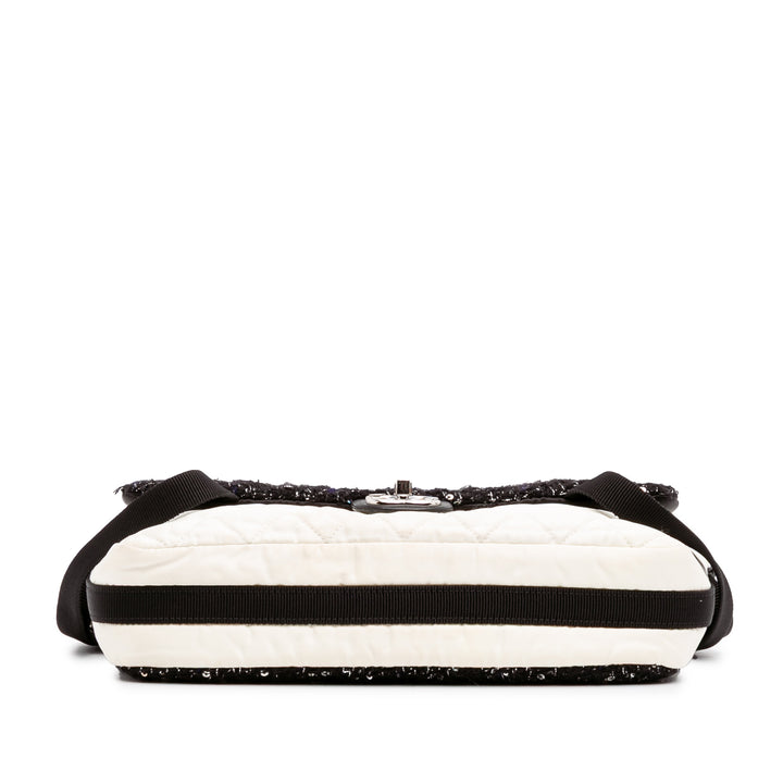 Bicolor Tweed and Nylon Astronaut Essentials Flap Black - Gaby Paris
