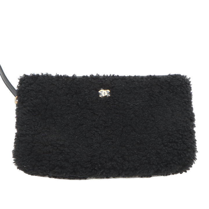 Chanel Small Quilted Aged Cuir d’agneau and Shearling 22 Sac à main Noir
