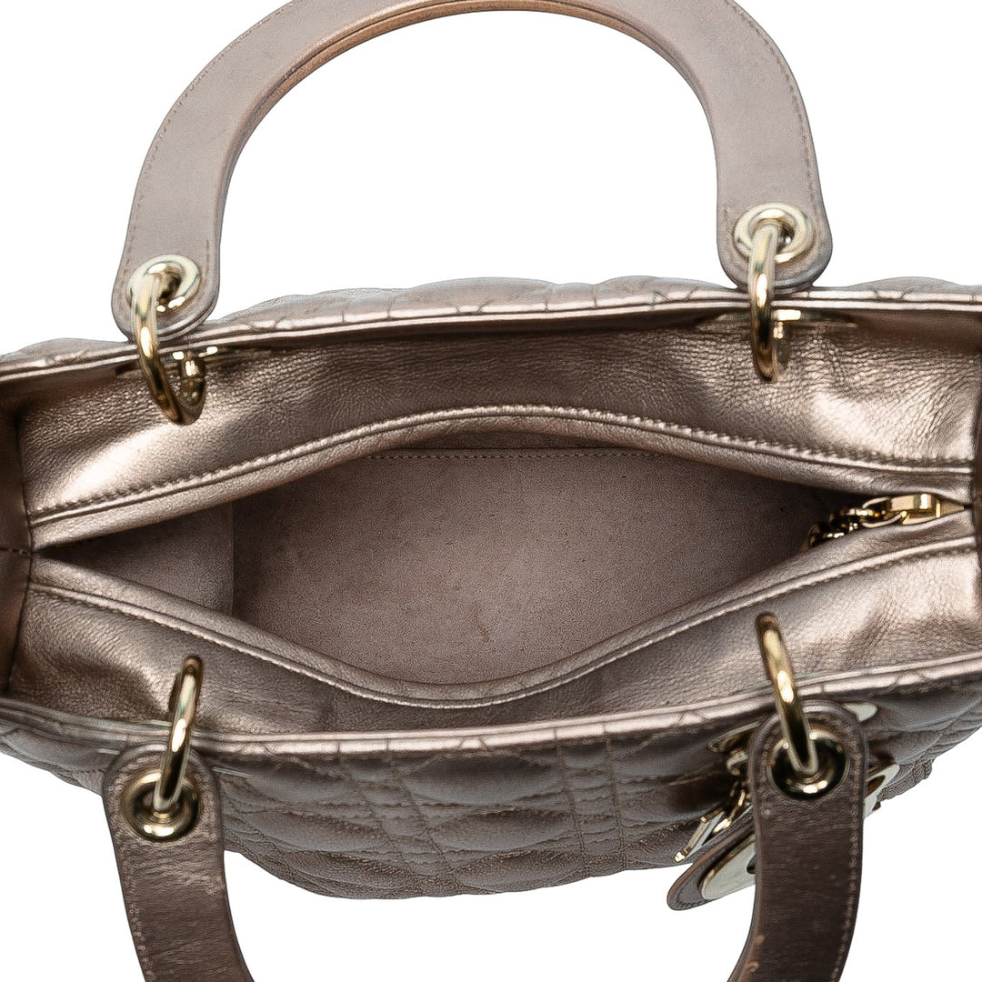 Dior Medium Metallic Cuir d’agneau Cannage Lady Dior