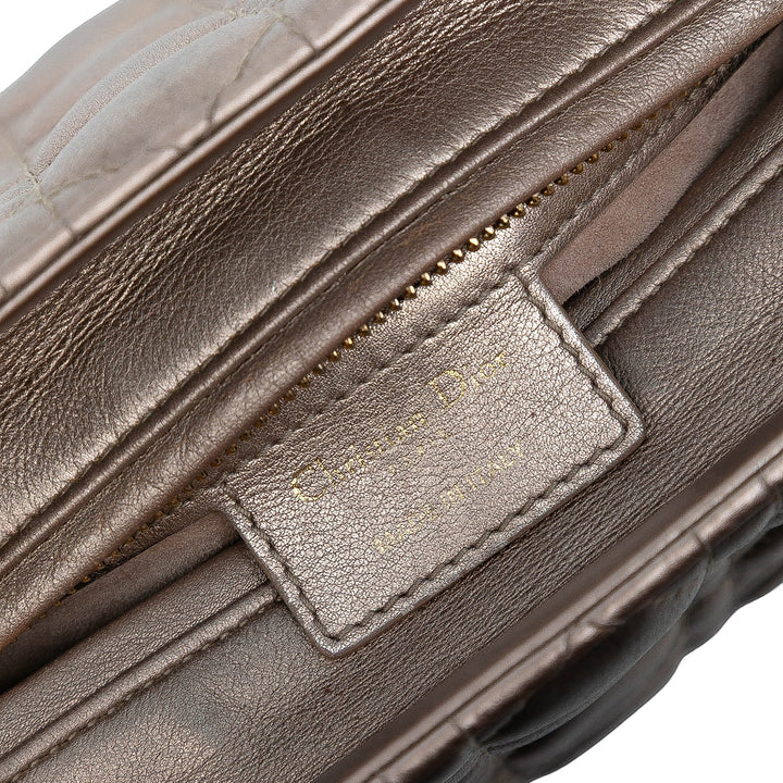 Dior Medium Metallic Cuir d’agneau Cannage Lady Dior