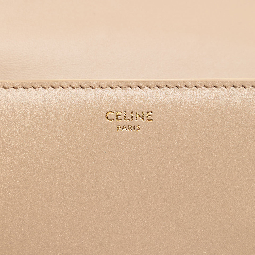 Celine Medium Cuir de veau Triomphe Frame Sac porté croisé