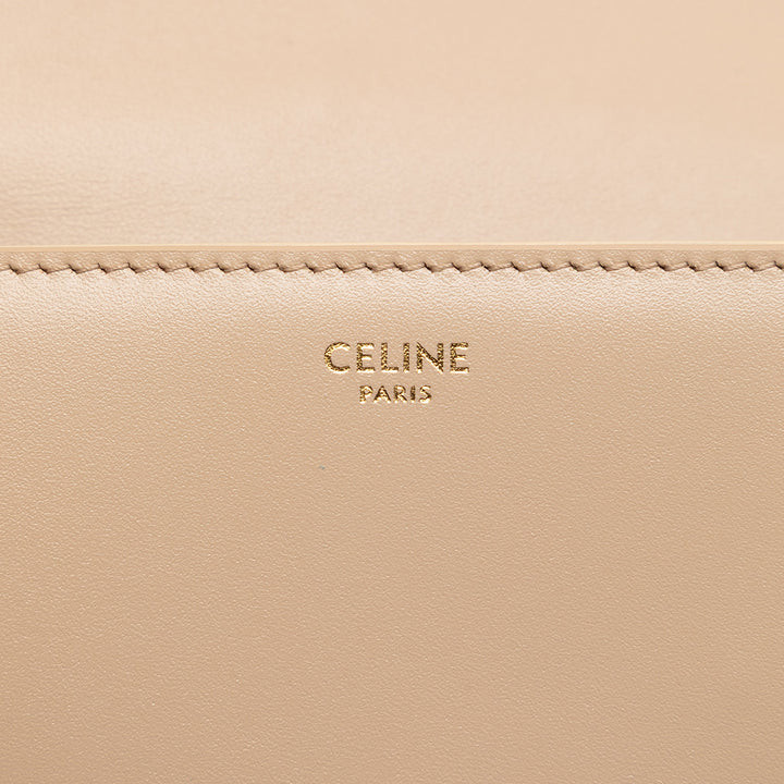 Celine Medium Cuir de veau Triomphe Frame Sac porté croisé