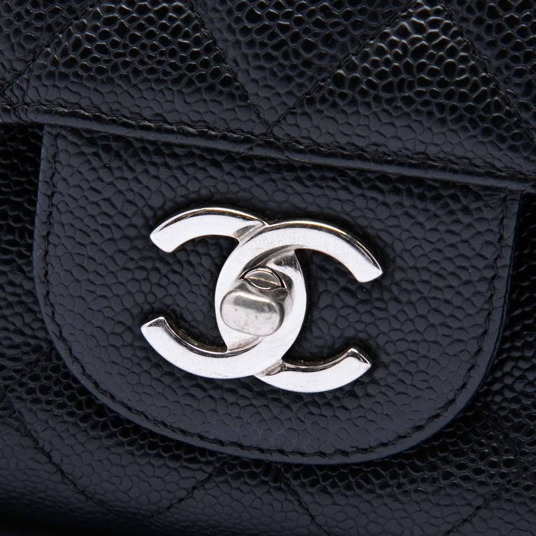 Classic Double rabat Jumbo Cuir caviar Noir