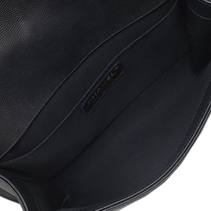 Chanel Old Medium Matelassé Cuir d'agneau Boy à rabat