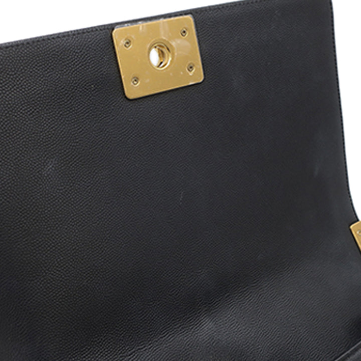 Chanel Old Medium Matelassé Cuir d'agneau Boy à rabat