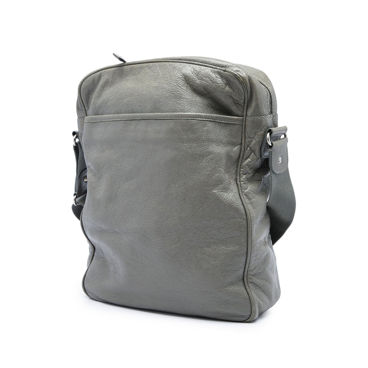 Balenciaga Sac bandoulière Motocross Classic Reporter Cuir d'agneau Gris – vue 2 – GABY PARIS