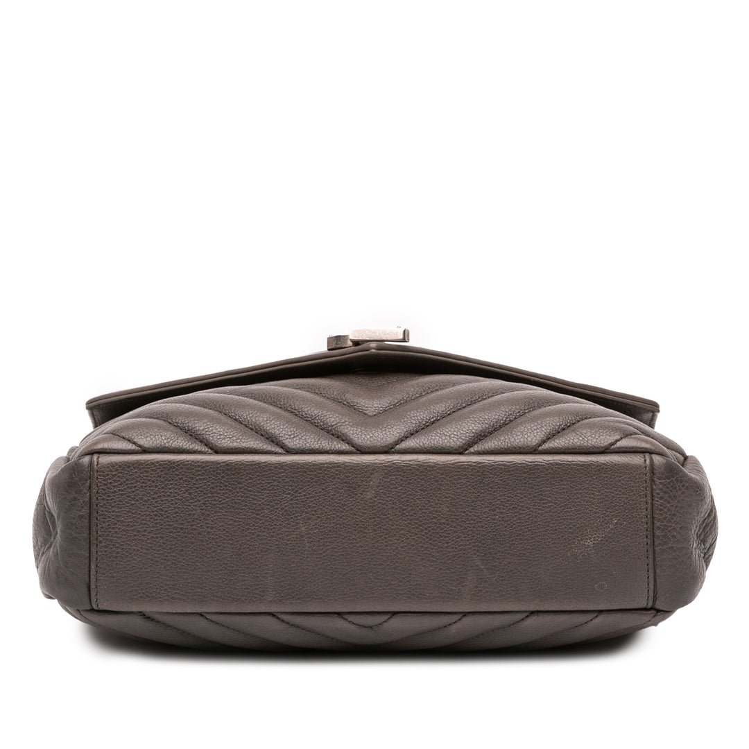 Saint Laurent Medium Chevron Sheepskin Monogram College Sac cartable Gris – GABY PARIS Authentique
