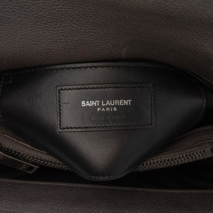 Saint Laurent Medium Chevron Sheepskin Monogram College Sac cartable Gris – GABY PARIS Authentique
