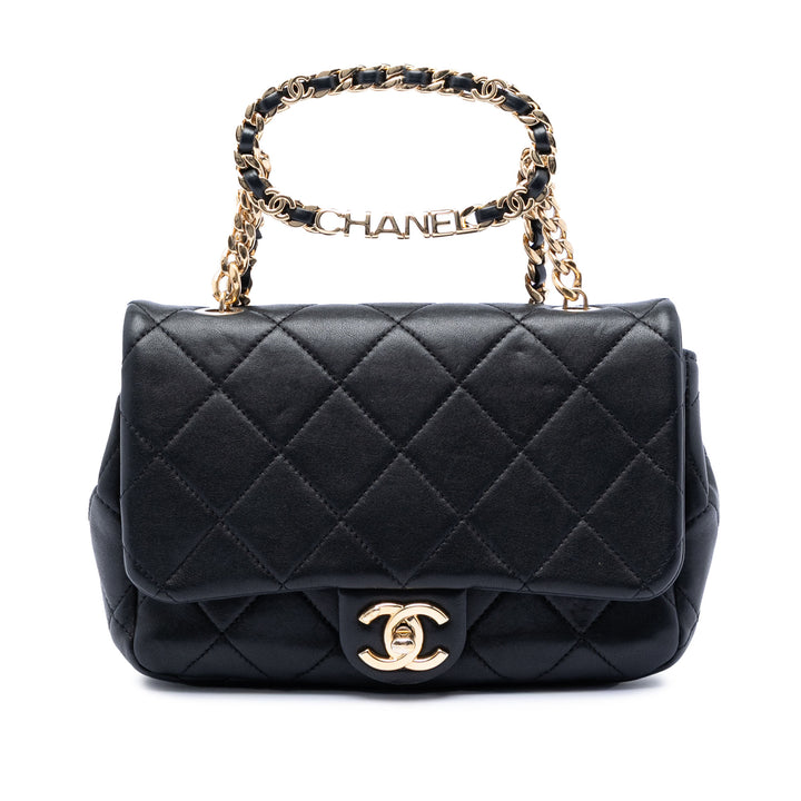 Chanel Small Matelassé Cuir d’agneau Rond anse supérieure à rabat