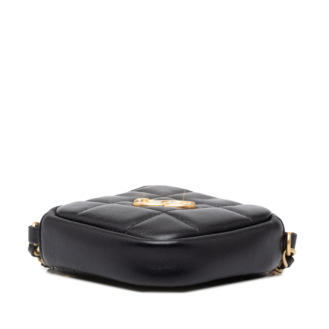 Chanel CC Matelassé Diamond Pochette avec chaîne Cuir d'agneau Noir – vue 3 – GABY PARIS